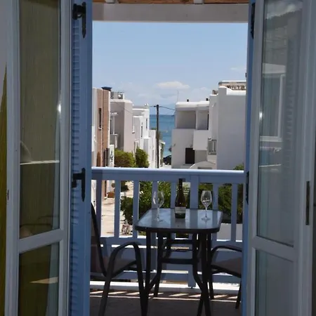 στούντιος βαγγέλης *